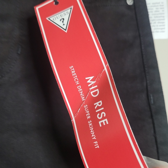 Guess Mid Rise Nicole Skinny Jeans - Picture 5 of 14